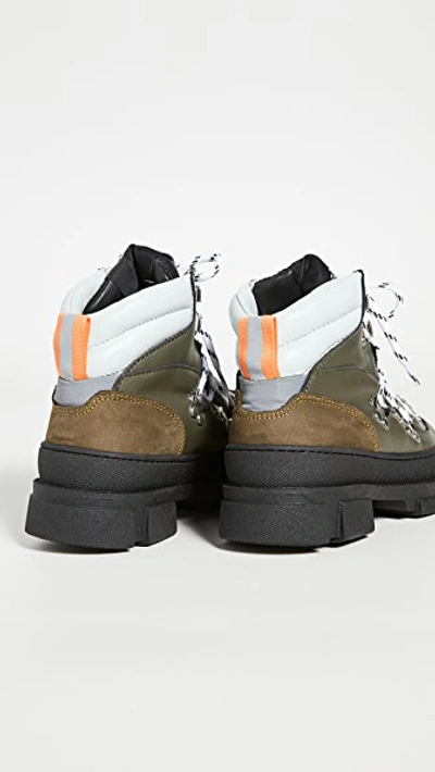 Sporty Hiking Boots