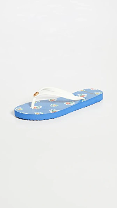 Shop Tory Burch Thin Flip Flops In New Ivory/palais Ditsy