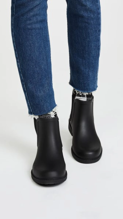 Shop Madewell The Chelsea Rain Boots In True Black