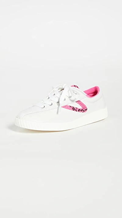 Shop Tretorn Nylite 39 Plus Sneakers In Vintage White/fluo Pink34