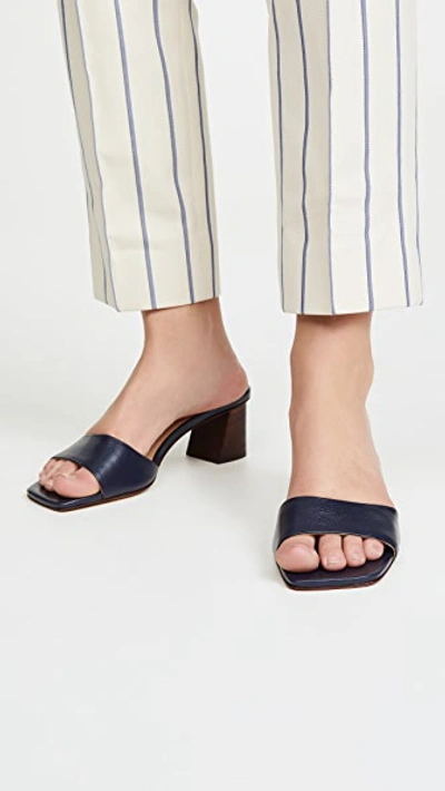 新品未使用MARI GIUDICELLI CARMEN SANDAL MARI GIUDICELLI CARMEN SANDAL