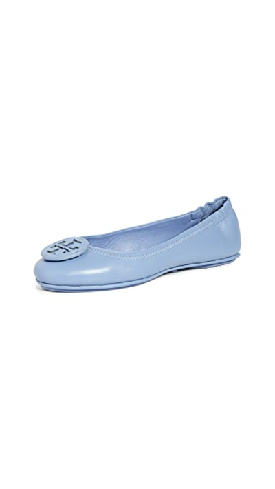 Shop Tory Burch Minnie Logo Travel Ballet Flats In Bluewood/bluewood