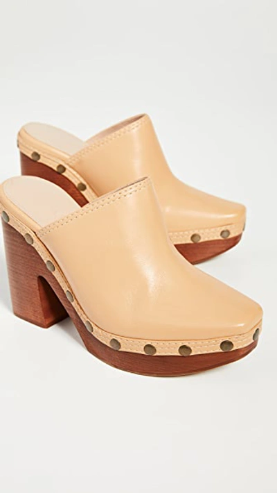 Les Sabots Clogs