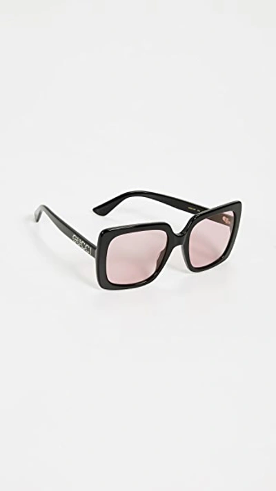 Shop Gucci Acetate Square Sunglasses In Black/pink