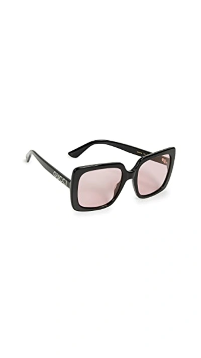 Shop Gucci Acetate Square Sunglasses In Black/pink