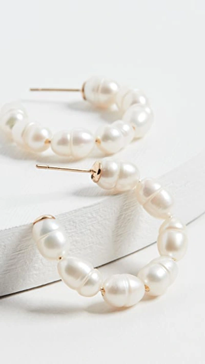 Shop Ariel Gordon Jewelry 14k Lido Hoops In Pearl