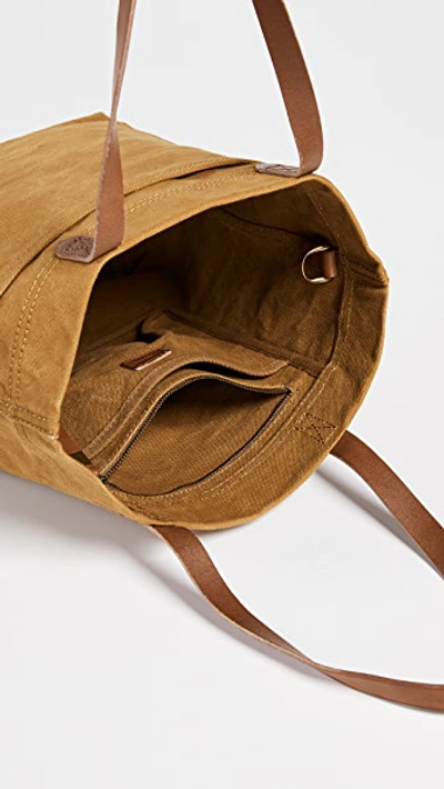 Shop Madewell The Canvas Medium Transport Tote In Acorn