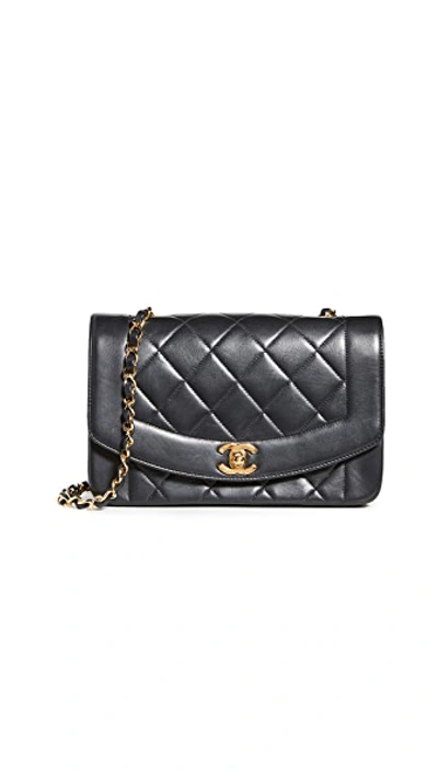 Pre-owned Chanel Classic Flap Bag (previously Owned) In Black