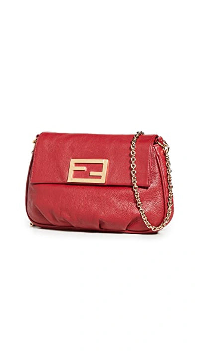 Pre-owned Fendi Red Leather Sta Bag