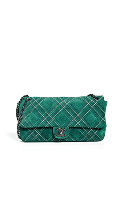 Pre-owned Chanel Green Suede Stitch Jumbo