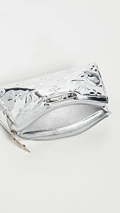 Pre-owned Louis Vuitton Cosmetic Case In Silver