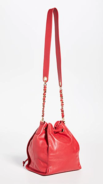 Pre-owned Chanel Red Lambskin Bucket Bag
