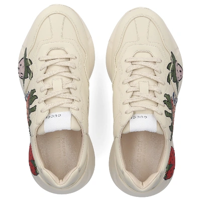 Shop Gucci Low-top Sneakers Rhyton In Red