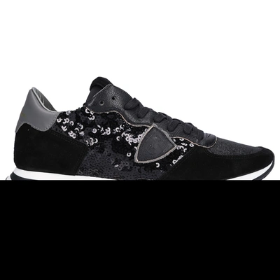 Shop Philippe Model Low-top Sneakers Trpx In Black