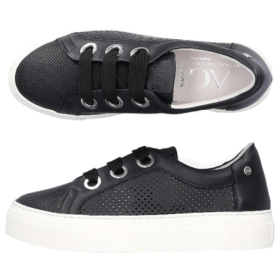 Shop Agl Attilio Giusti Leombruni Low-top Sneakers 925173 In Black