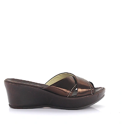 Shop Agl Attilio Giusti Leombruni Platform Sandals D843706 In Brown