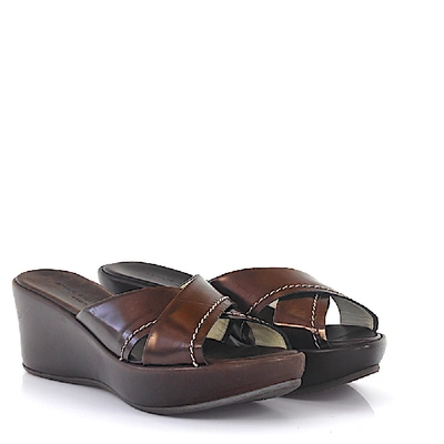 Shop Agl Attilio Giusti Leombruni Platform Sandals D843706 In Brown