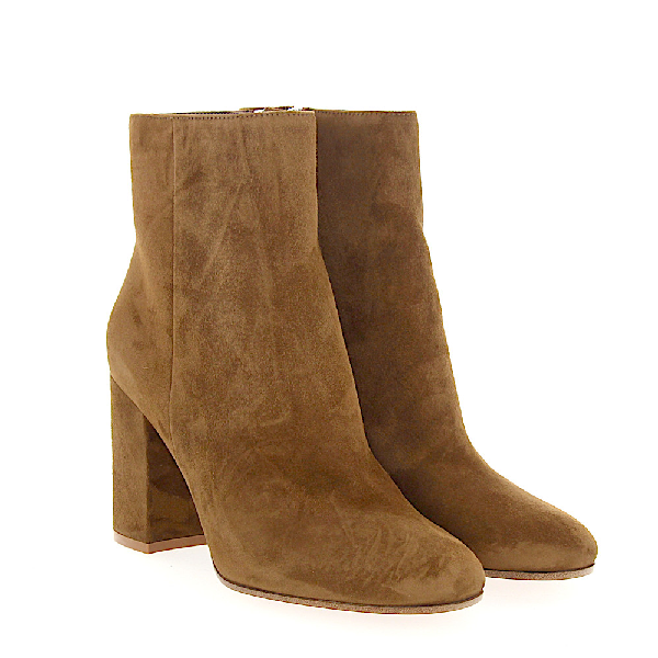 gianvito rossi rolling boots