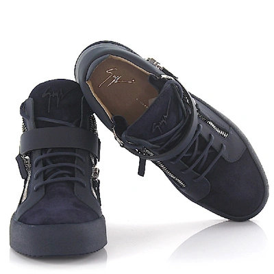 Shop Giuseppe Zanotti Sneaker Carter Mid Top Leather Suede Blue