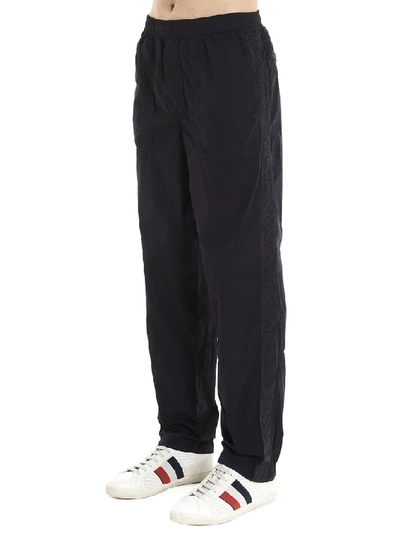 Shop Moncler Logo Sweatpants In Navy