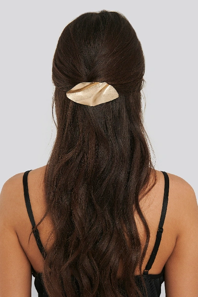 Shop Na-kd Bended Metal Hair Clip - Gold