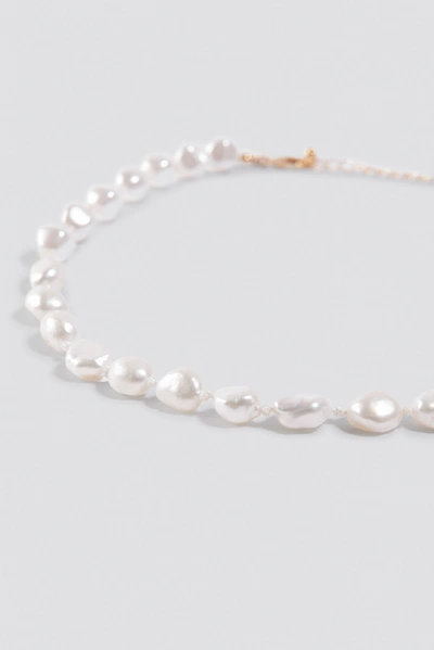 Shop Na-kd Shell Look Necklace White