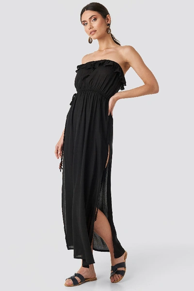Shop Trendyol Strapless Frilly Viscose Beach Dress - Black