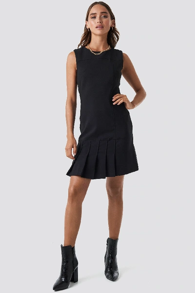 Shop Trendyol Milla Pleated Dress - Black