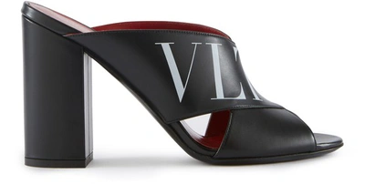 Shop Valentino Garavani - Sandals In Nero Bianco