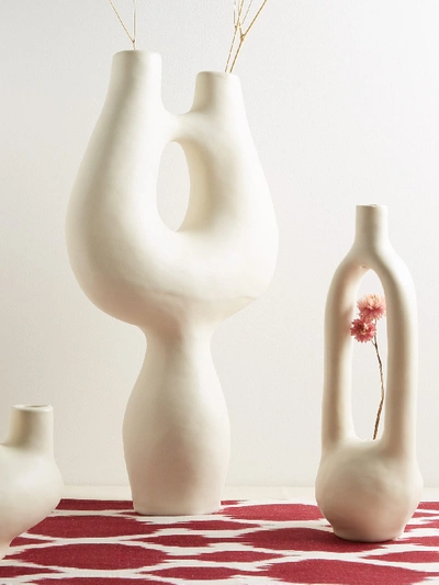 Simone Bodmer Turner Single Stem Small Ceramic Vessel In Cream