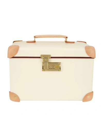 Shop Globe-trotter Safari Vanity Case (33cm)