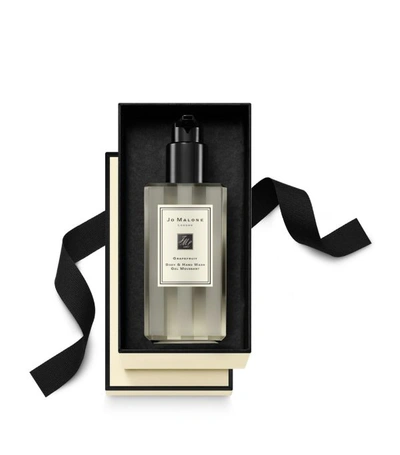 Shop Jo Malone London Grapefruit Body & Hand Wash (250ml) In White