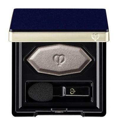 Shop Cle De Peau Clé De Peau Beauté Powder Eye Colour Solo In Grey