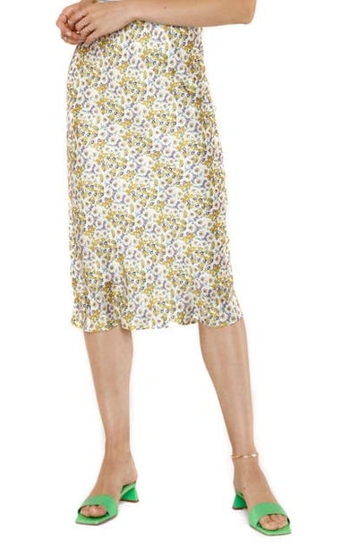 Shop Heartloom Rylen Floral Print Pencil Skirt In Meadow