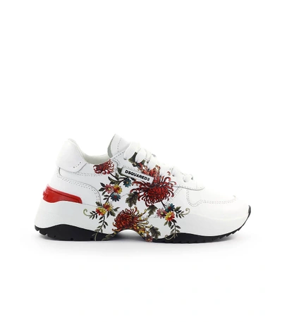 Shop Dsquared2 D24 White Flower Print Sneaker In Bianco (white)