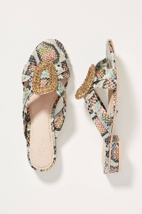 sandals in new york
