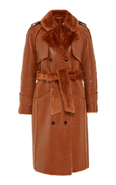 Shop Common Leisure The One Shearling-trimmed Patent Effect Trench Coat Siz In Brown