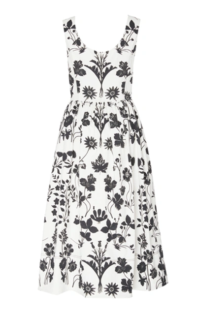 Shop Oscar De La Renta Floral-print Cotton-poplin Midi Dress In Black/white