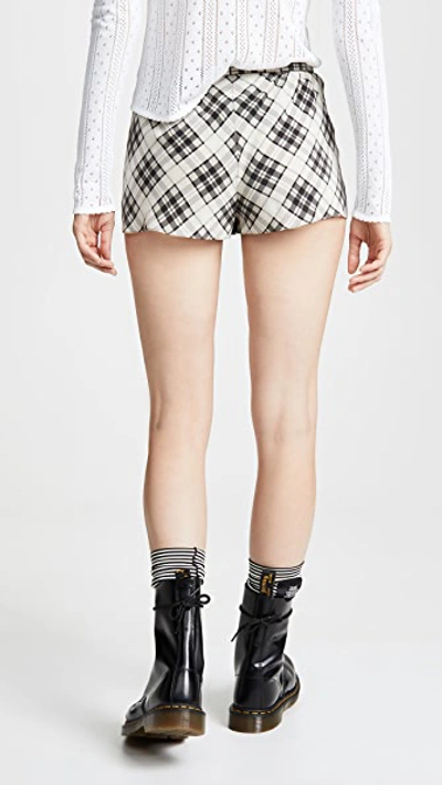 Shop Marc Jacobs Redux Grunge Plaid Shorts In Ivory Multi
