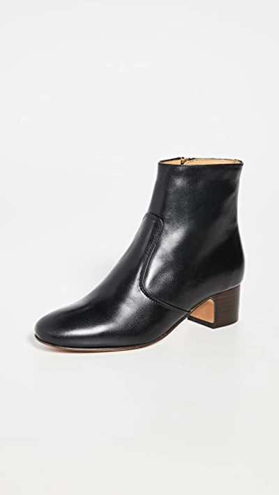 Shop Apc Joey Booties In Noir