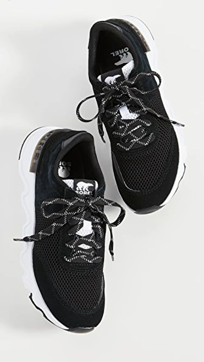 Kinetic Lite Lace Sneakers