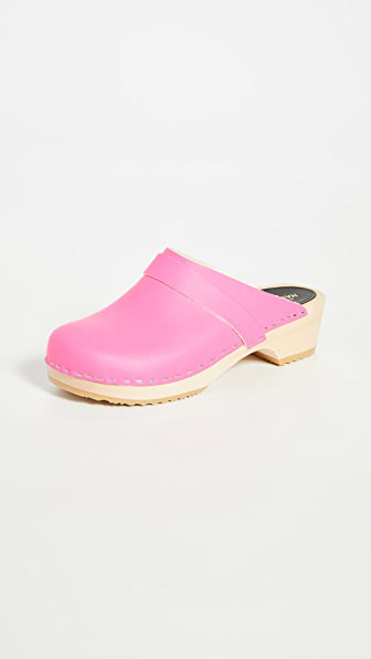 pink swedish hasbeens