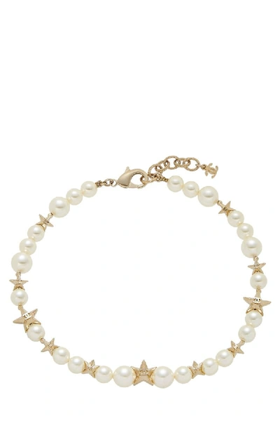 Pre-owned Chanel Faux Pearl & Gold Star Choker In White