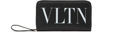 Shop Valentino Garavani Wallet In Nero Bianco