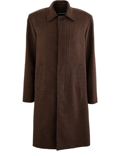 Shop Balenciaga Houndstooth Wool Coat In 2135