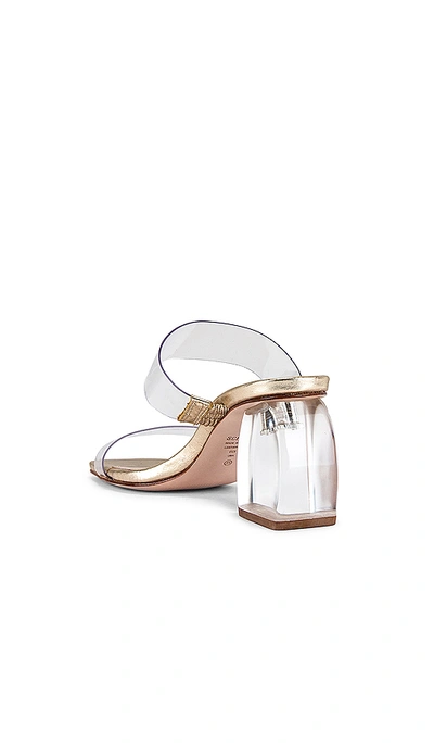 Shop Schutz Prisla Mule In Transparente Platina