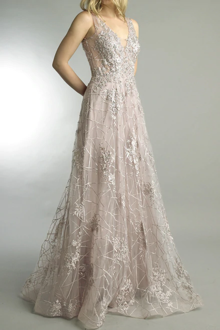basix deep v gown