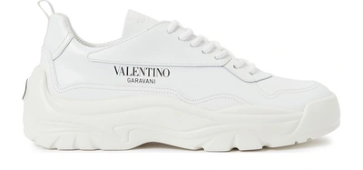 Shop Valentino Garavani - Sneakers In Bianco