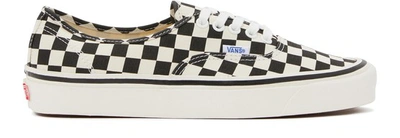 Vans Ua Authentic Platform 2.0 Sneaker In Black/check