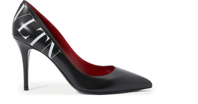 Shop Valentino Vltn Pumps In Nero Bianco